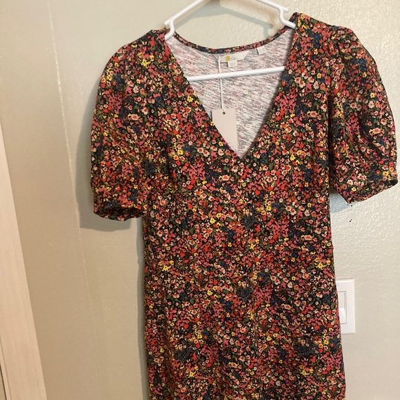 Boden Dresses & Skirts - Boden cotton floral dress
